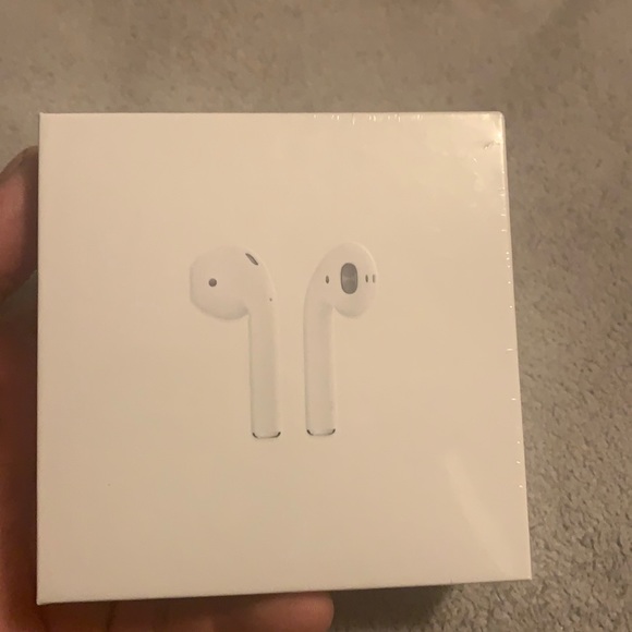 Accessories - AirPods new in box